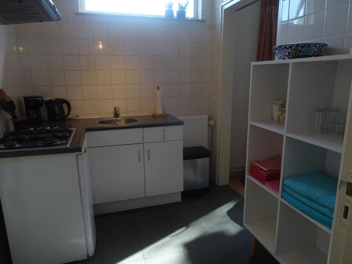 Studio Met Woonslaapkamer,Keuken En Badkamer Dreefje 5 Westkapelle Exteriör bild
